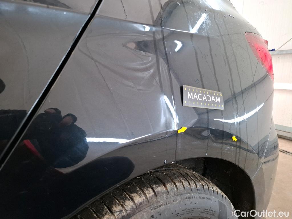  Bmw  Serie 1 Série 1 Berline 116 d Lounge 1.5 115CV BVM6 E6d #2