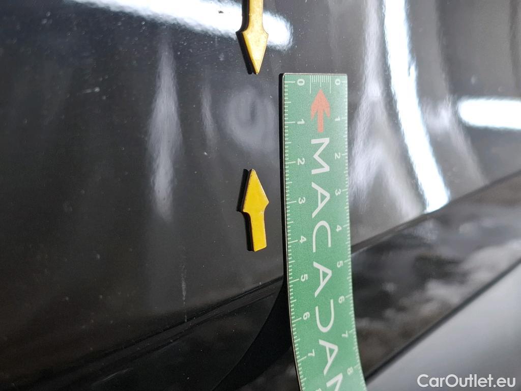  Citroen  C4 CITROEN  X / 2022 / 4P / Berline PureTech 130 S&S EAT8 Feel Pack #19