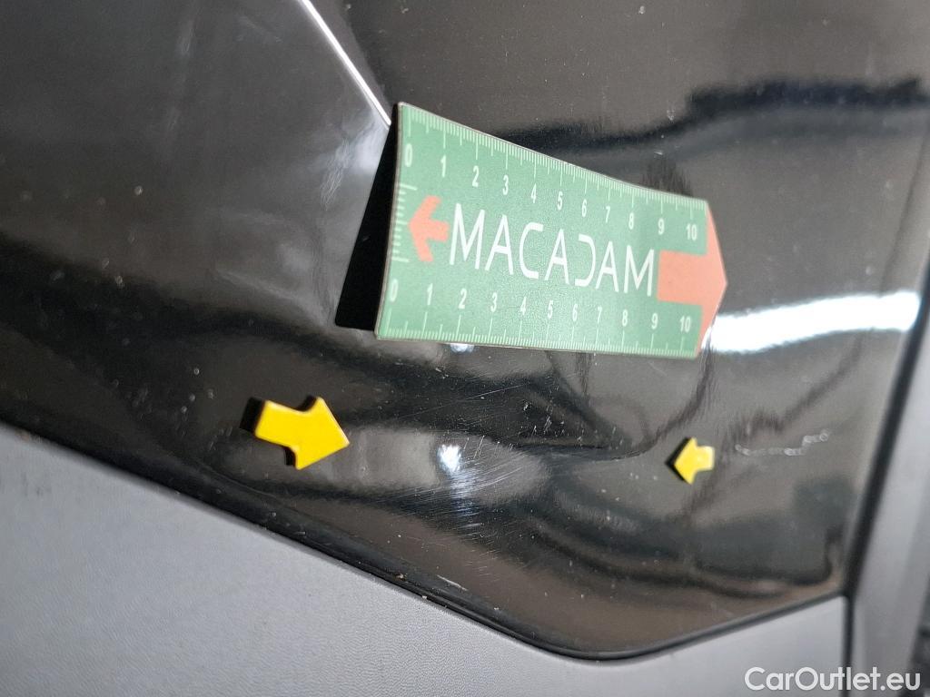  Citroen  C4 CITROEN  X / 2022 / 4P / Berline PureTech 130 S&S EAT8 Feel Pack #3