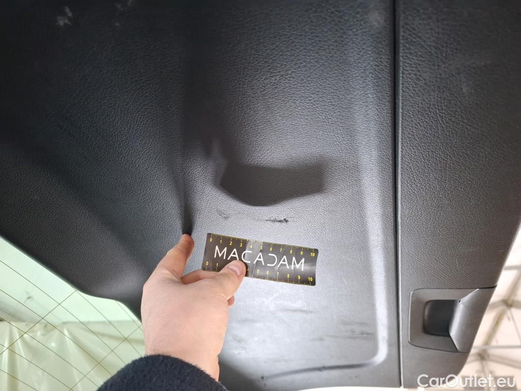  Mercedes  GLA  / 2020 / 5P / SUV 1.3  250 e BUSINESS LINE DCT / BATTERIE 12V HS #21