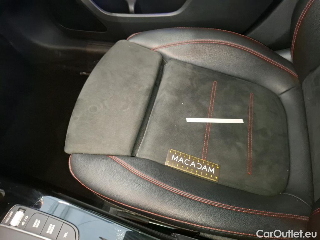  Mercedes  A-Klasse MERCEDES-BENZ Classe A Compact / 2018 / 5P / Berline A 180 d AMG Line 8G-DCT #92