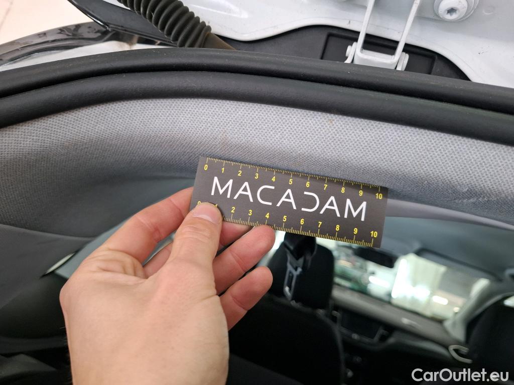  Opel  Crossland  X Elegance Business 1.2 Turbo 130CV BVA6 E6d #19