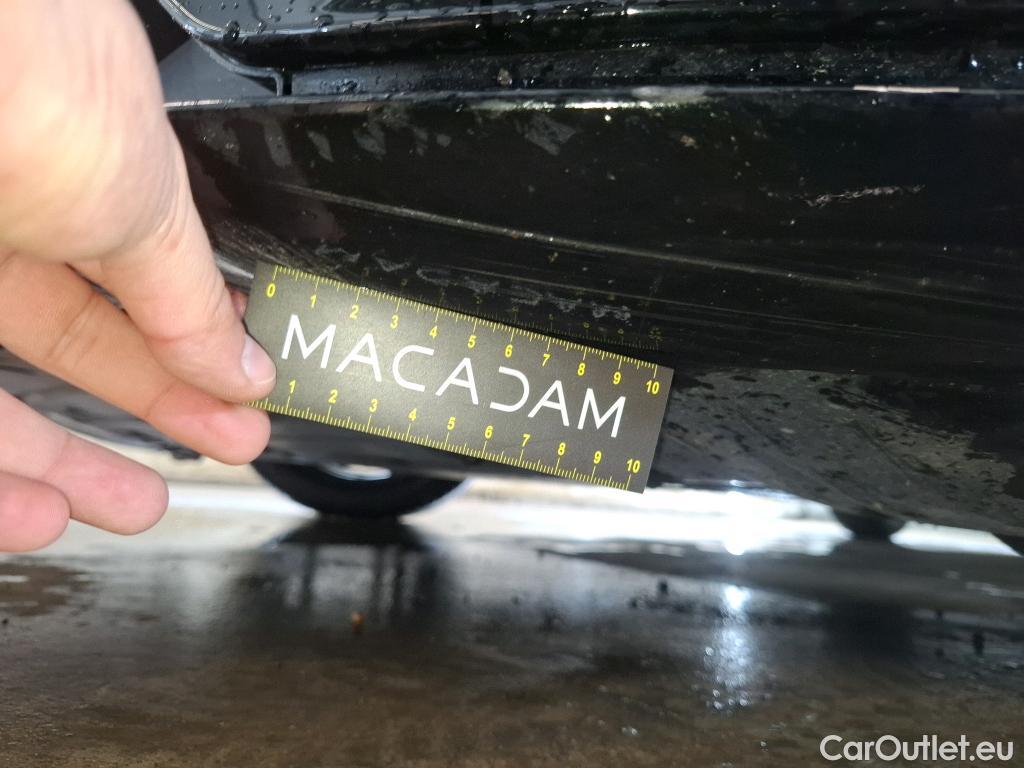  Mercedes  A-Klasse MERCEDES-BENZ Classe A Compact / 2018 / 5P / Berline A 180 d AMG Line 8G-DCT #15