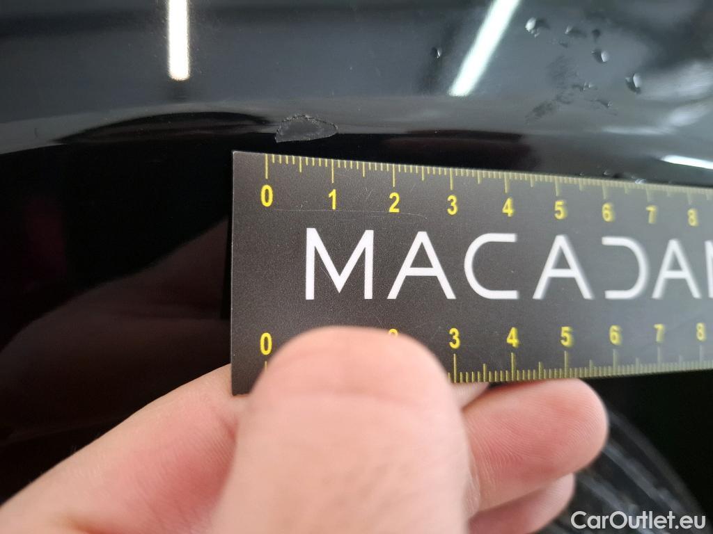  Mercedes  A-Klasse MERCEDES-BENZ Classe A Compact / 2018 / 5P / Berline A 180 d AMG Line 8G-DCT #43