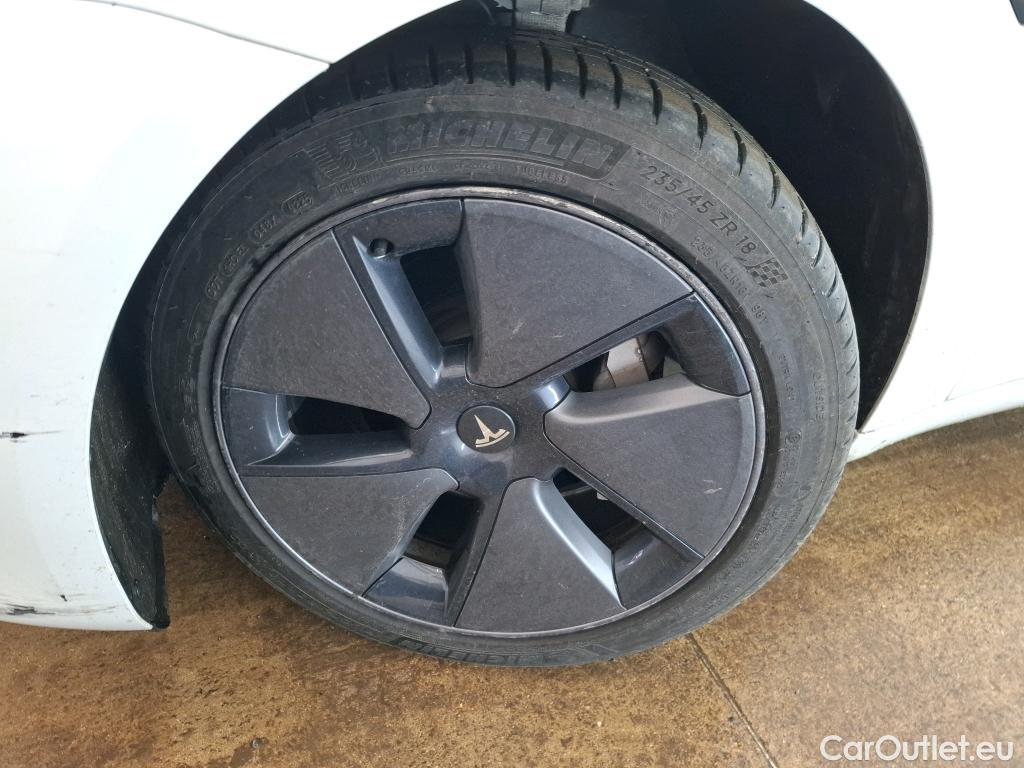  Tesla  Model 3 TESLA  / 2018 / 4P / Berline Grande Autonomie #12