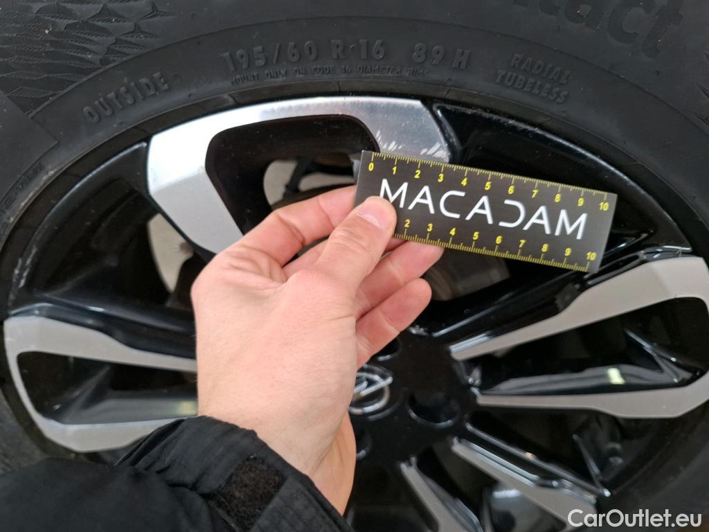  Opel  Crossland  X Elegance Business 1.2 Turbo 130CV BVA6 E6d #27