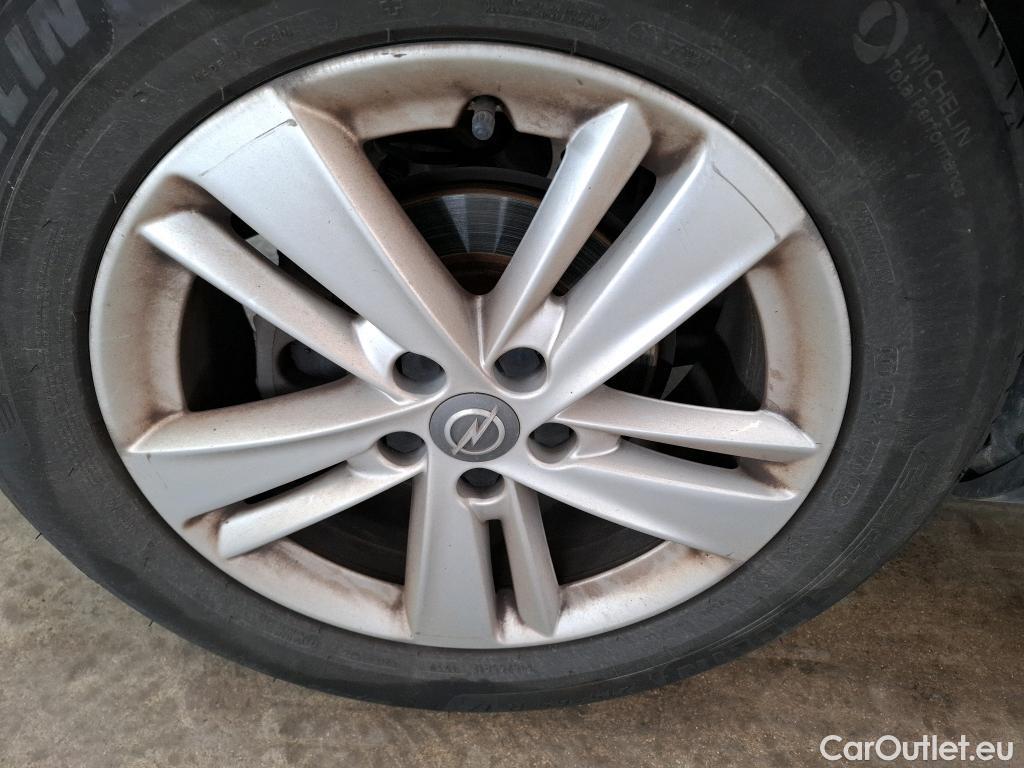  Opel   Grandland X OPEL / 2017 / 5P / SUV 1.2 TURBO 130 EDITION BUSINESS #10