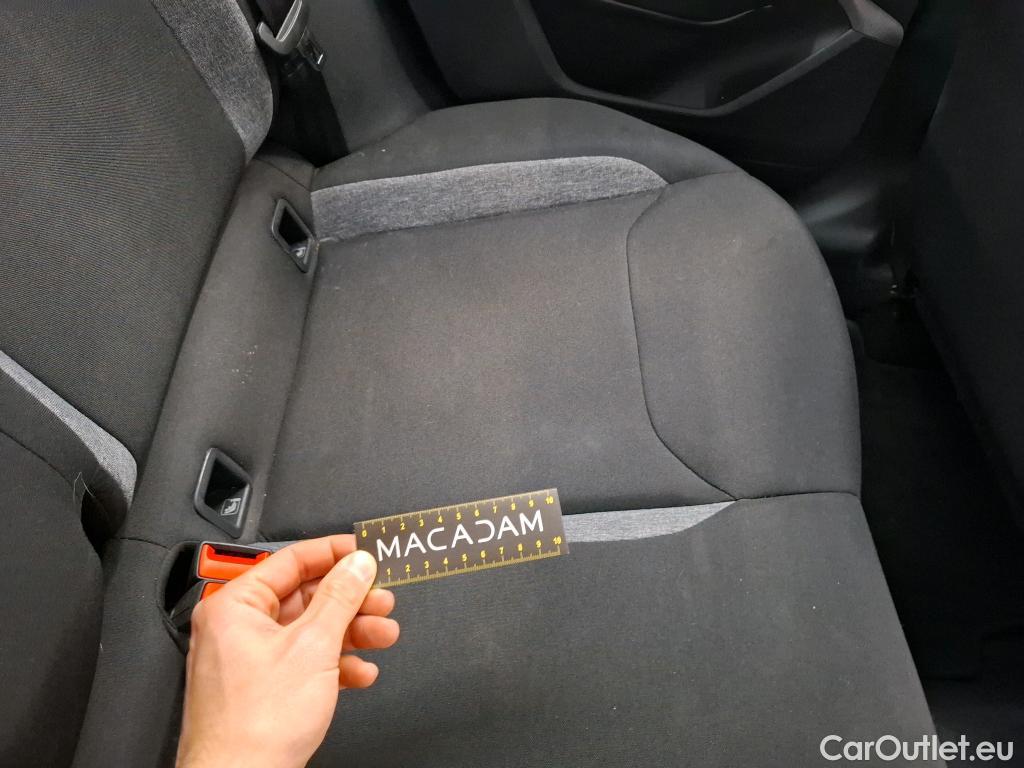  Skoda  Fabia SKODA  / 2021 / 5P / Berline 1.0 MPI 80 Active #12