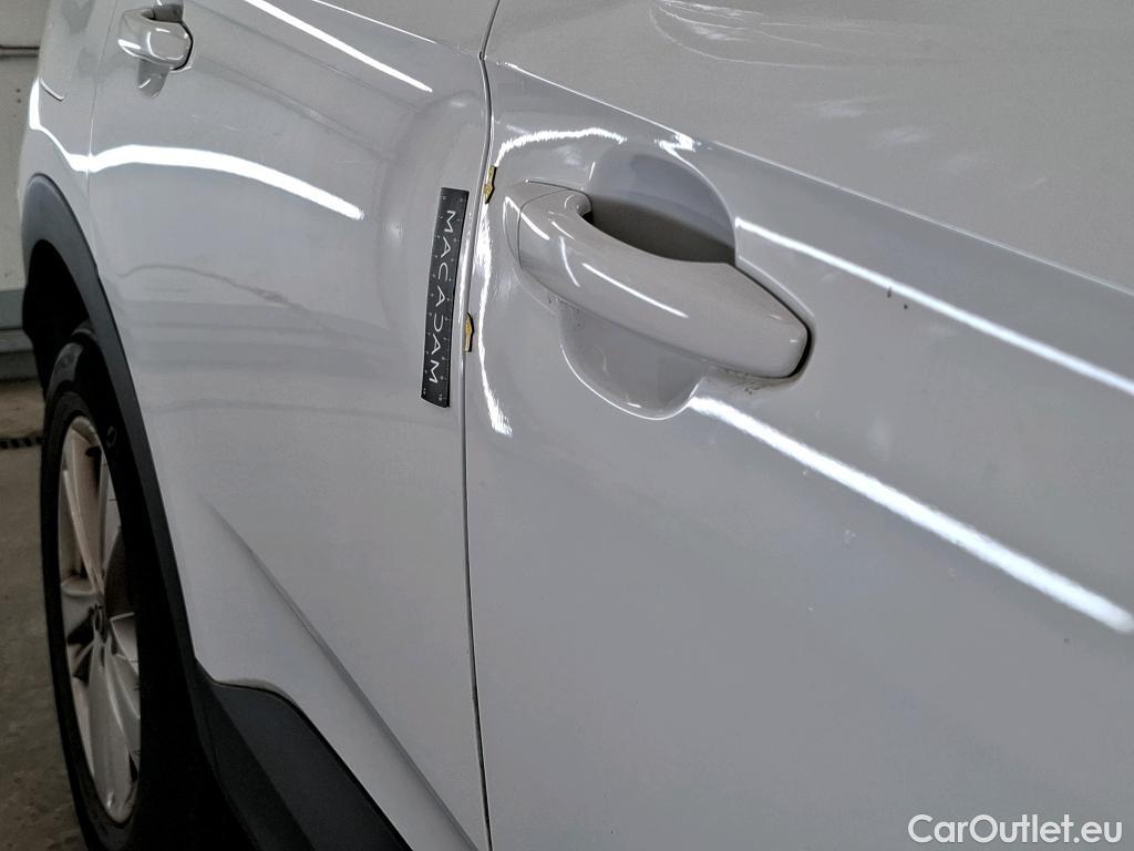  Opel   Grandland X OPEL / 2017 / 5P / SUV 1.2 TURBO 130 EDITION BUSINESS #8