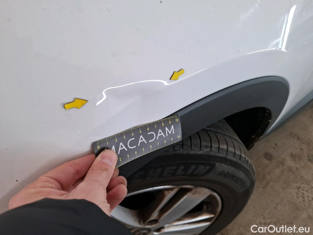  Opel   Grandland X OPEL / 2017 / 5P / SUV 1.2 TURBO 130 EDITION BUSINESS #4