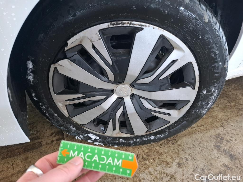  Peugeot  208  Active Business 1.2 PureTech 100CV BVM6 E6d #23