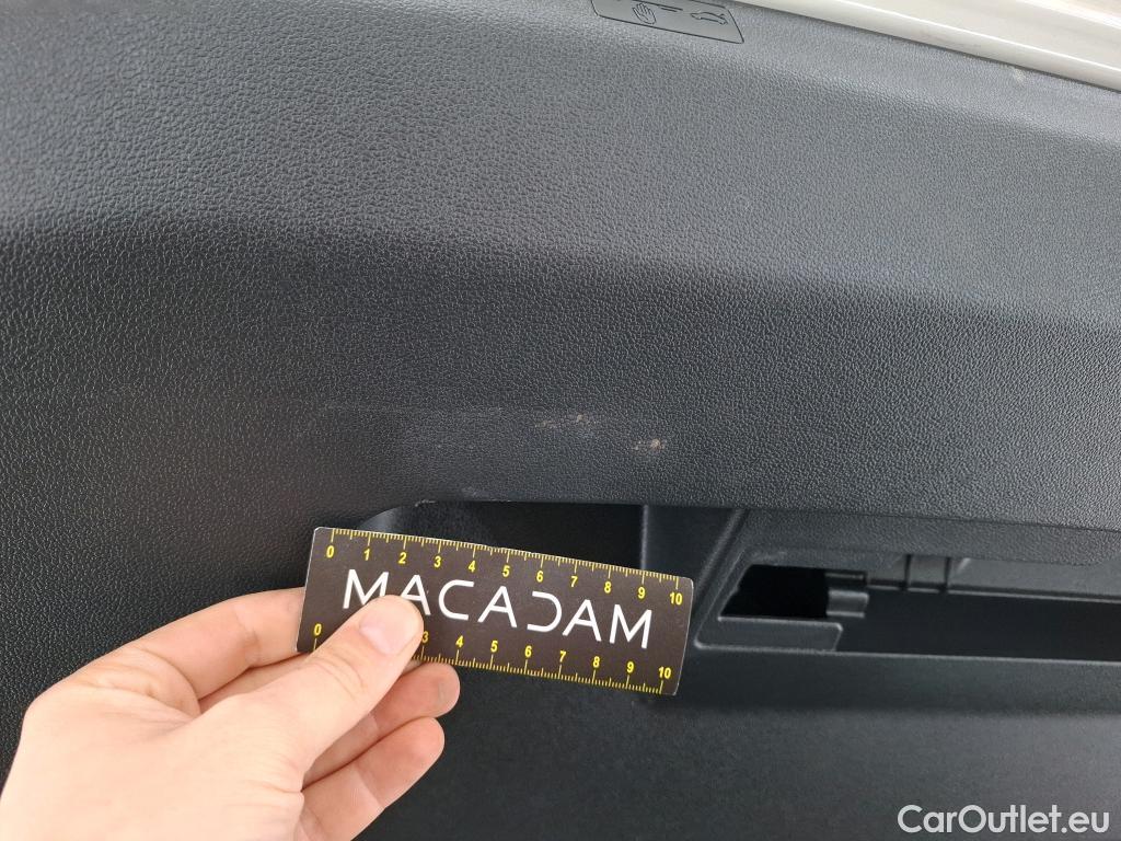  Volkswagen  Taigo  R-Line 1.0 TSI 110CV BVA7 E6d #6