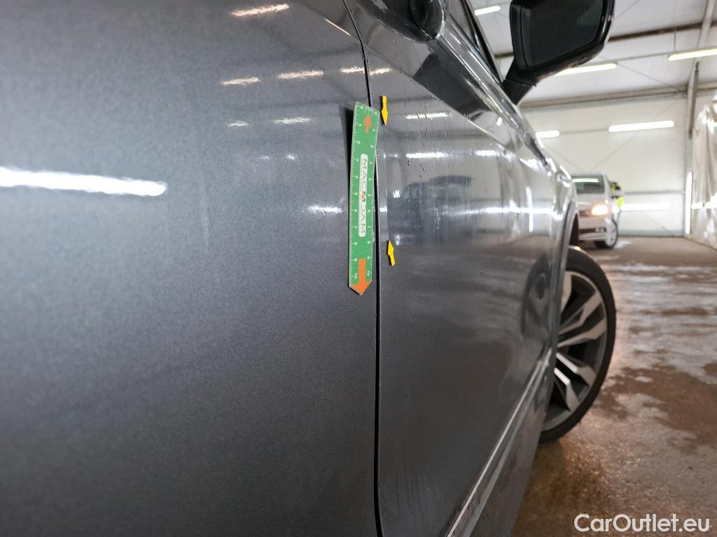  Volkswagen  Tiguan VOLKSWAGEN  Allspace / 2017 / 5P / SUV 2.0 TDI 150 DSG7 Carat Exclusive #7