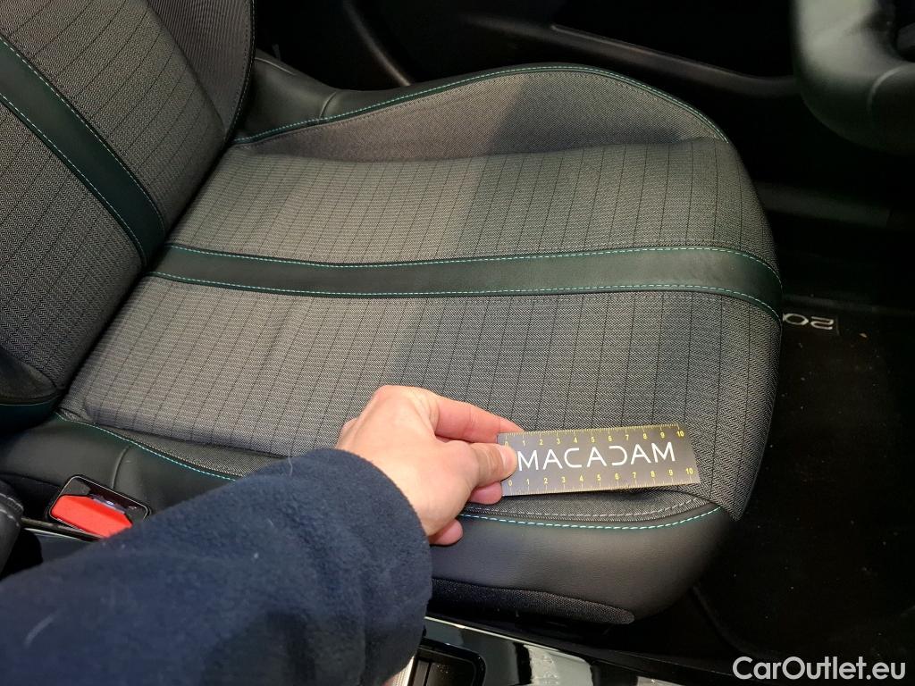  Peugeot  2008  Allure Business 1.2 PureTech 130CV BVM6 E6d #15