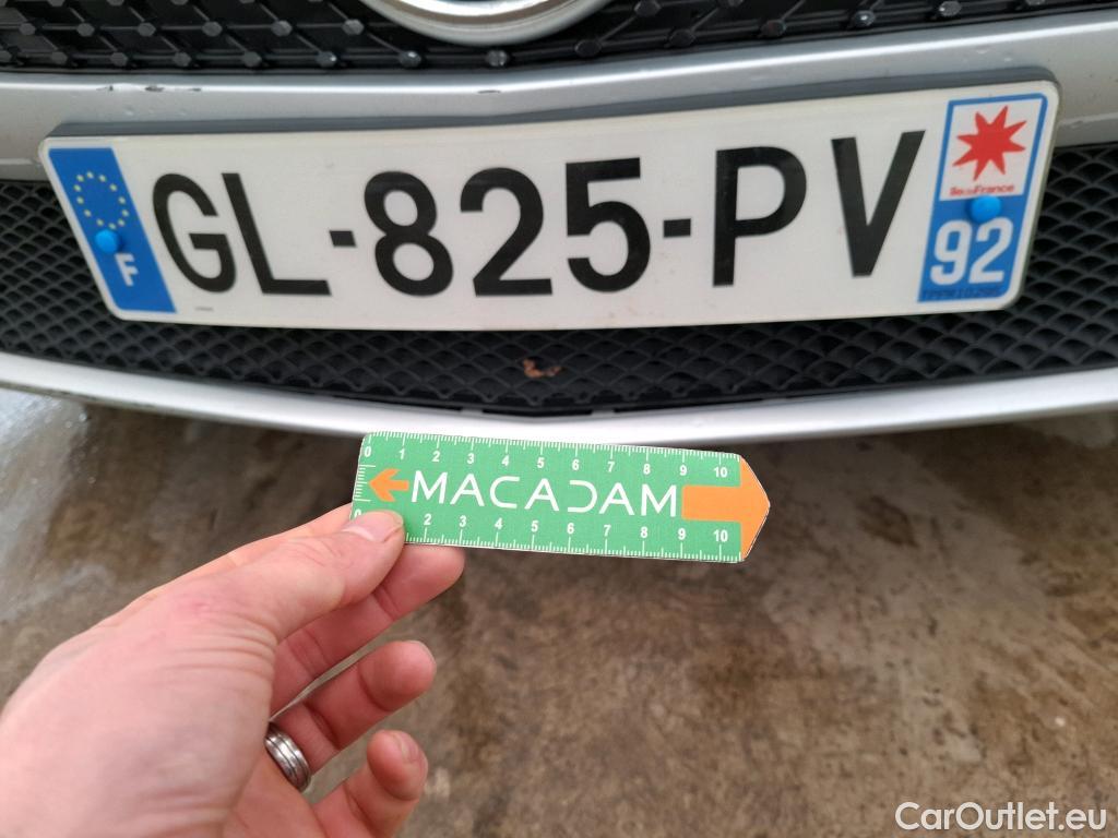  Mercedes  A-Klasse MERCEDES-BENZ Classe A Compact / 2022 / 5P / Berline A 180 Business Line 7G-DCT #30