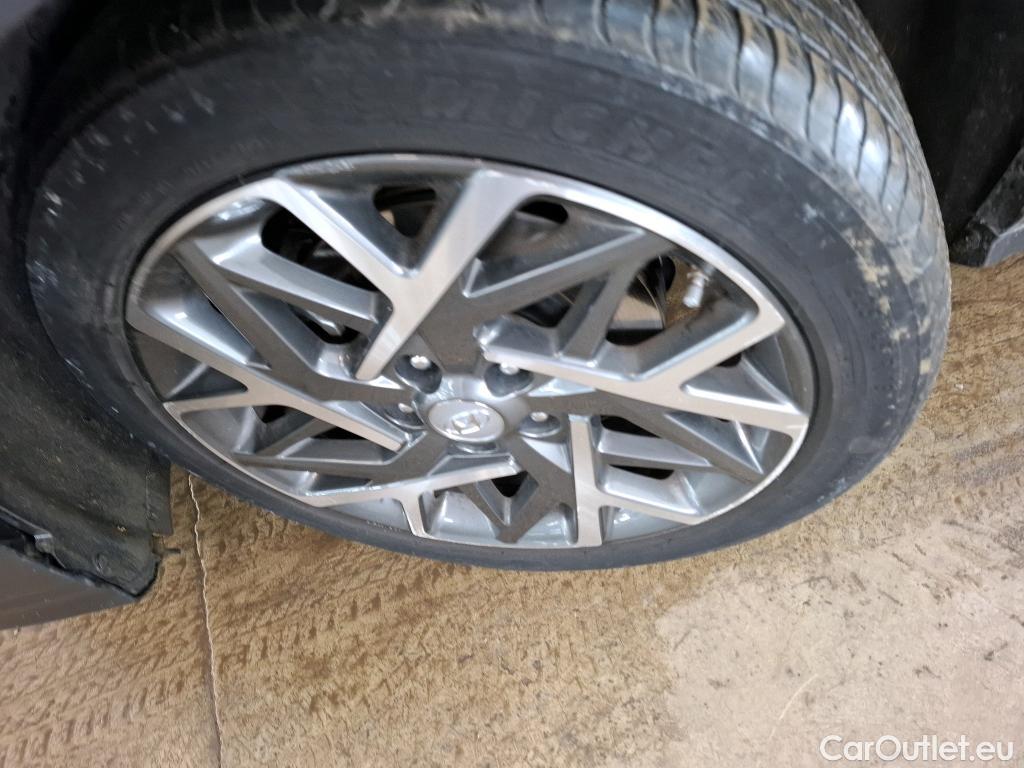  Hyundai  Konna Kona Creative Hybrid 2WD 1.6 GDI 140CV BVA6 E6d #3