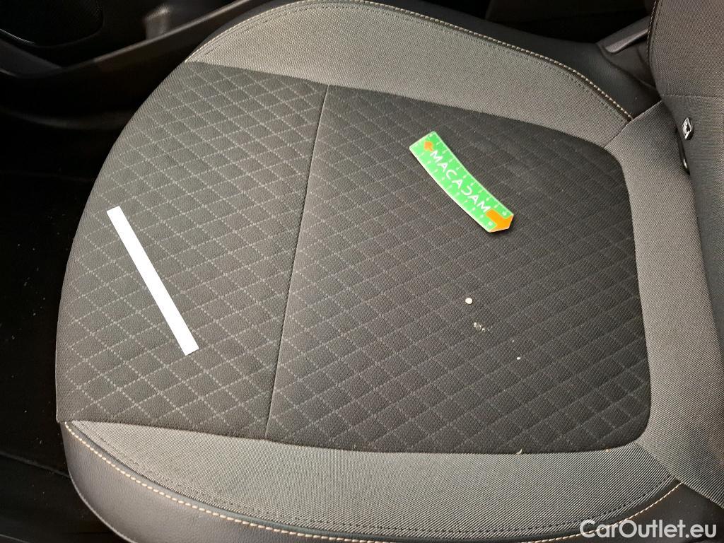  Opel   Grandland X Grandland X Elegance Business 1.5 130CV BVA8 E6d #25