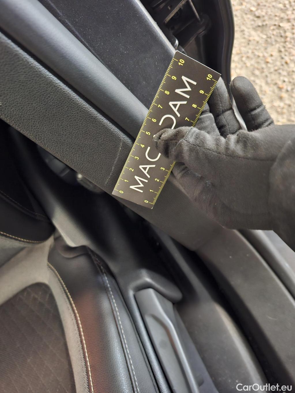  Opel   Grandland X Grandland X Elegance Business 1.5 130CV BVA8 E6d #10