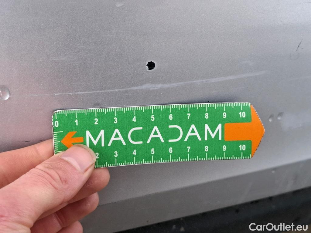  Mercedes  A-Klasse MERCEDES-BENZ Classe A Compact / 2022 / 5P / Berline A 180 Business Line 7G-DCT #19