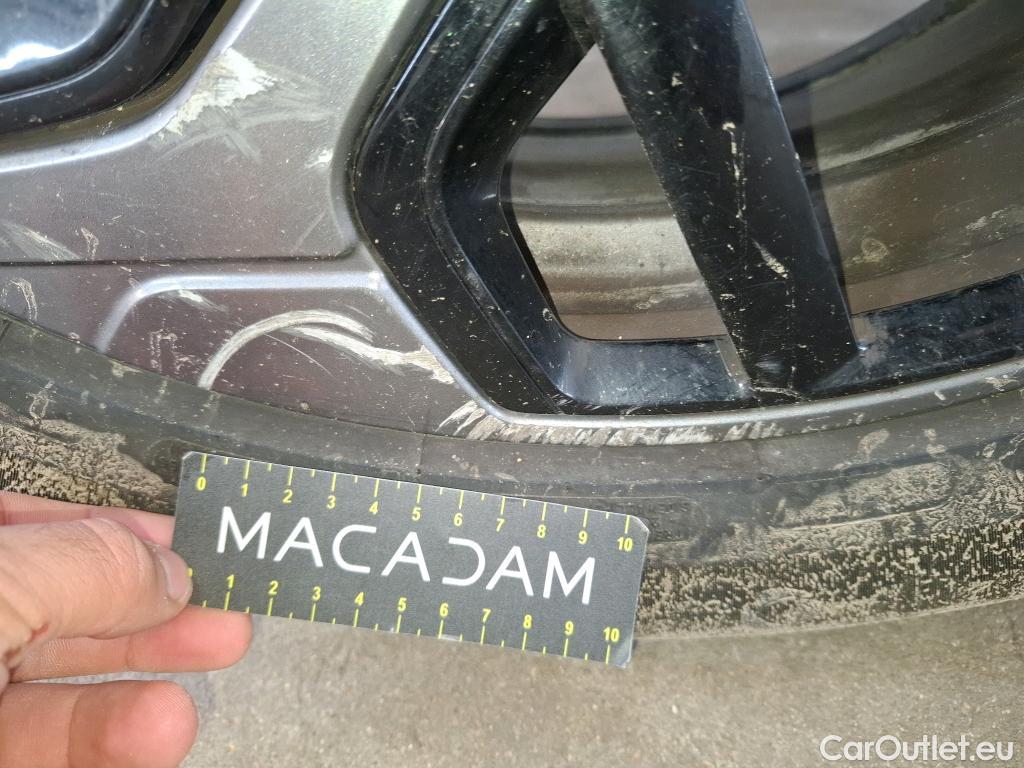  Citroen  C4  X Feel Pack 1.2 PureTech 130CV BVA8 6E #36