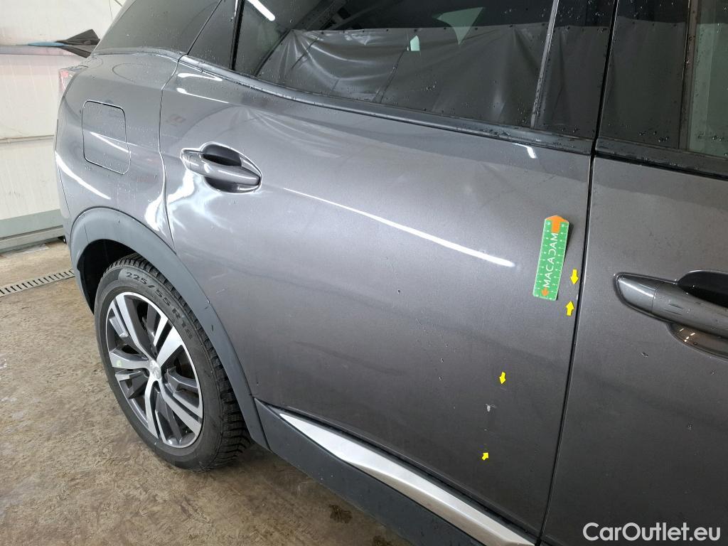  Peugeot  3008 PEUGEOT  / 2020 / 5P / SUV 1.6 HYBRID 225 E-EAT8 Allure Pack #27