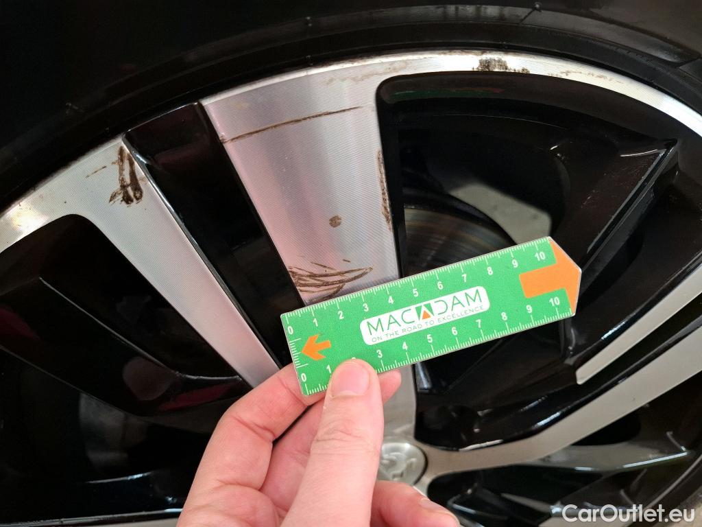  Peugeot  3008  II GT 1.2 PureTech 130CV BVA8 E6d #9