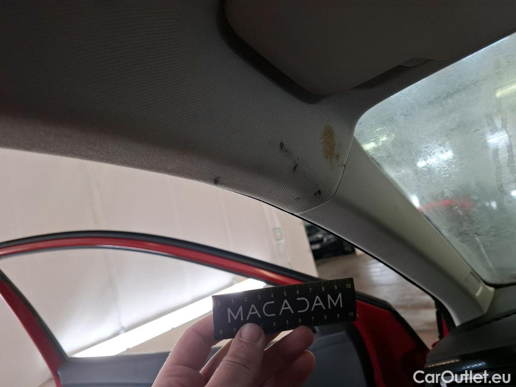  Volkswagen  Taigo VOLKSWAGEN  / 2021 / 5P / SUV 1.0 TSI 110 DSG Life Business #1