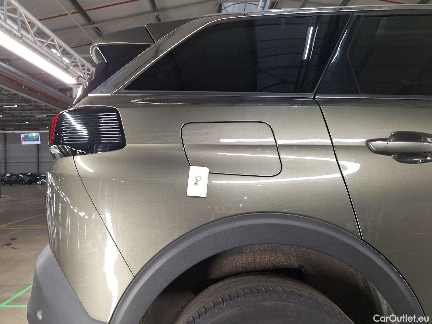  Peugeot  5008 Peugeot,  '16, Peugeot  1.5 BlueHDi 96kW S&S EAT8 Allure 5d #24