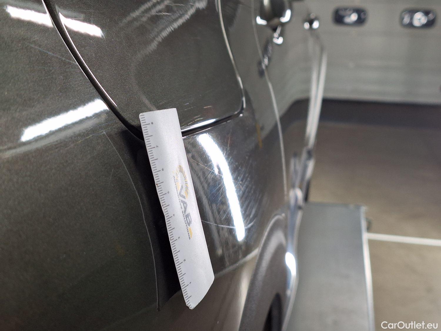  Peugeot  5008 Peugeot,  '16, Peugeot  1.5 BlueHDi 96kW S&S EAT8 Allure 5d #25