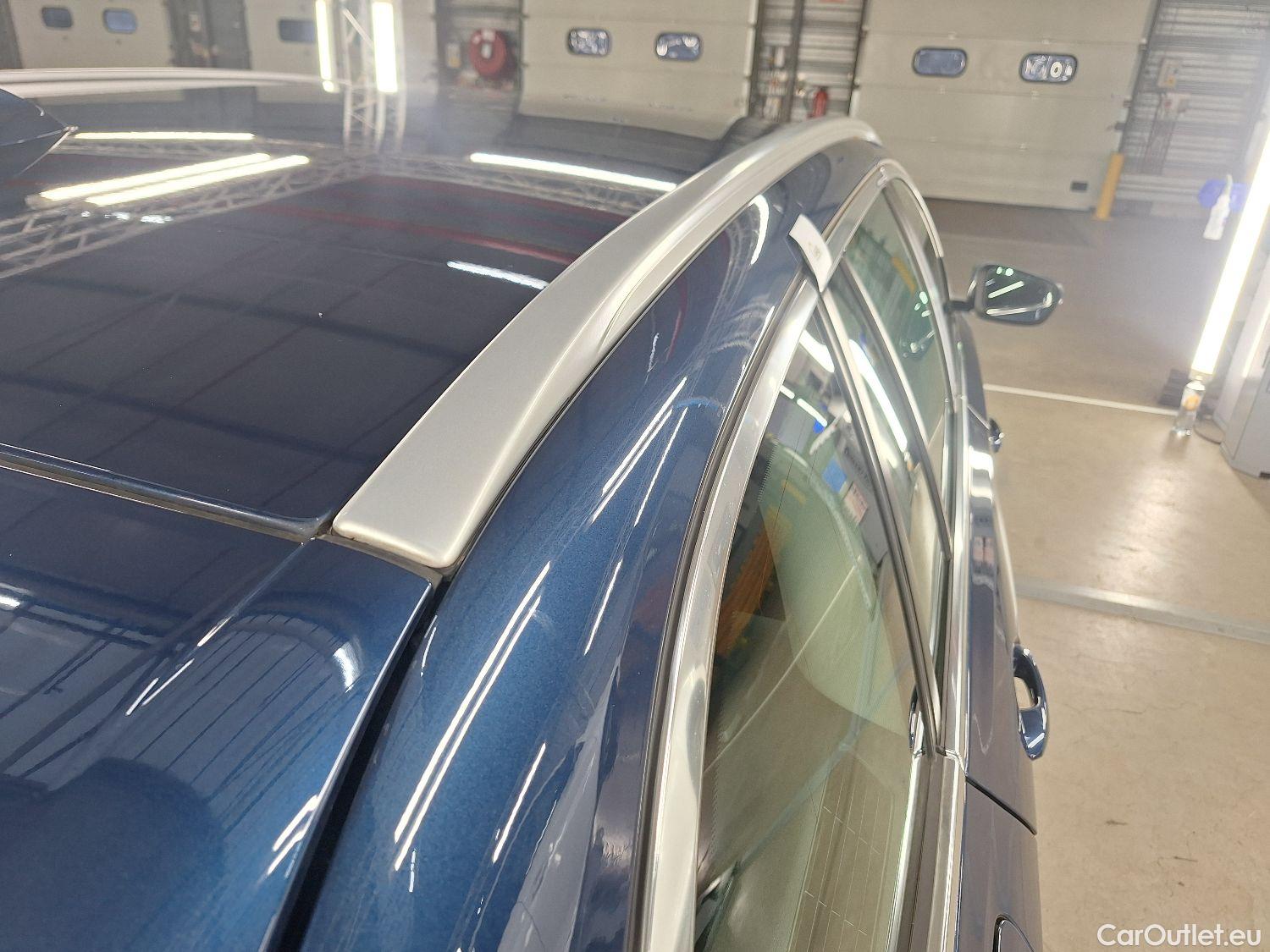  Bmw  Serie 5 BMW, 5-ser To FL'20 PHEV, BMW 5 Reeks Touring 520e 150kW 5d #35