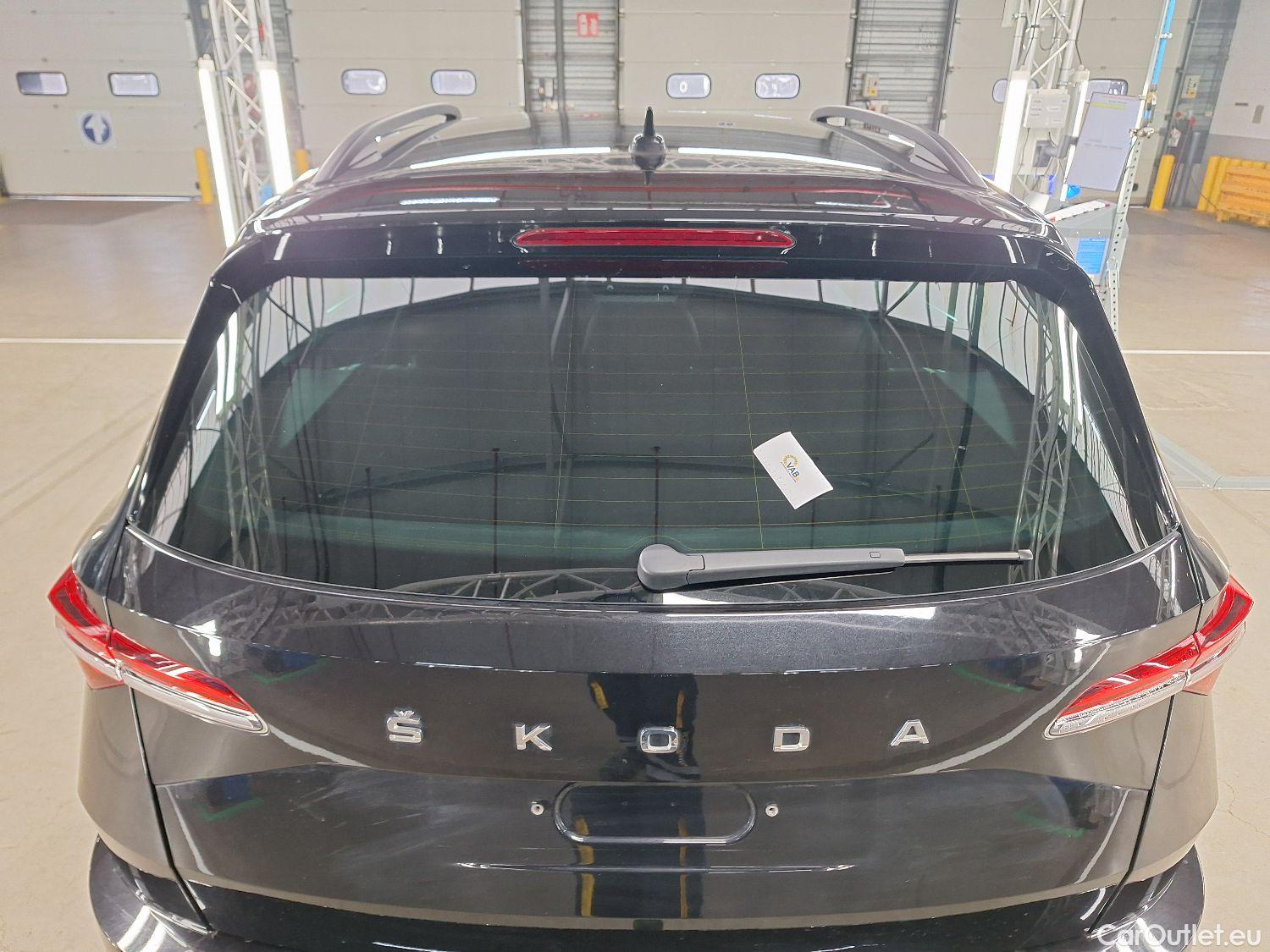  Skoda  Karoq Skoda,  FL'22, Skoda  1.0 TSI 81kW Clever 5d #22