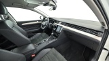  Volkswagen  Passat Variant 2.0 TDI Elegance SCR DSG (CB) Automatic Diesel  6 #32