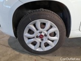  Fiat  Panda FIAT  / 2011 / 5P / BERLINA 0.9 TWINAIR TURBO NATURAL POWER EASY #20