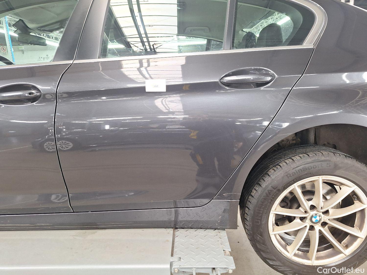  Bmw  Serie 5 BMW, 5-serie '16, BMW 5 Reeks Berline 518d 100kW Aut. 4d #32