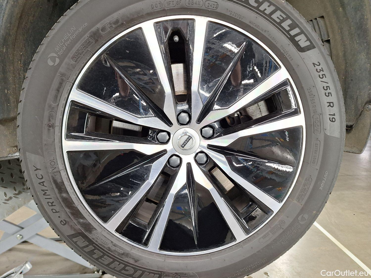  Volvo  XC90 Volvo,  FL'20 PHEV, Volvo  2.0 T8 4WD Geartr Inscription Expr. 7PL #1