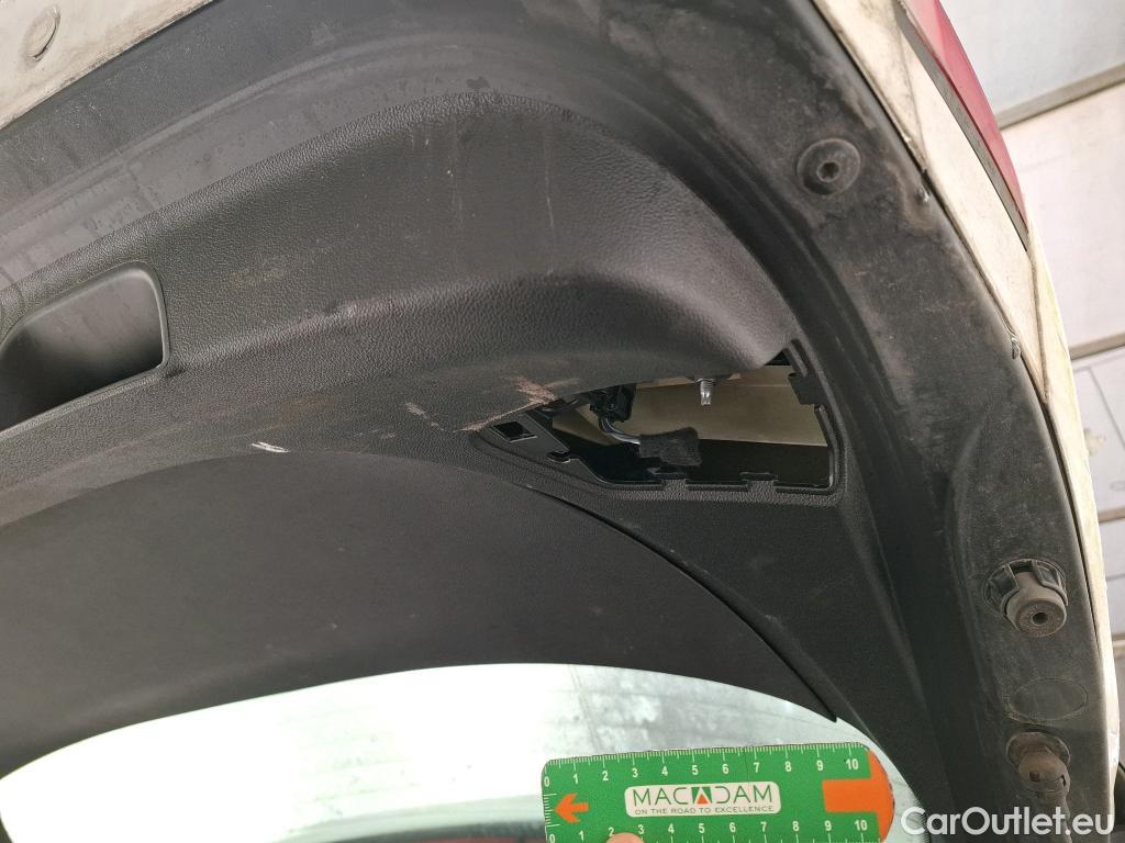  Renault  Megane RENAULT Mégane Société / 2020 / 5P / Berline Air Nav réversible Blue dCi 115 - 21N #12