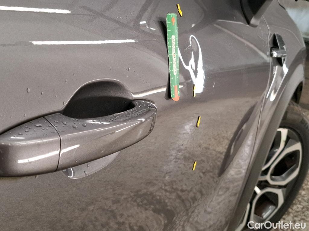  Renault  Captur RENAULT  / 2019 / 5P / SUV Intens E-TECH Plug-in 160 #3