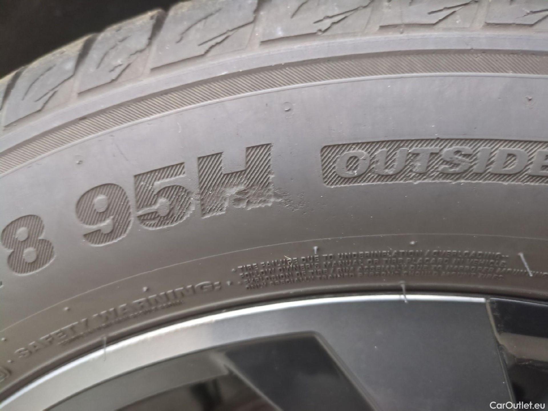  Renault  Arkana RENAULT  / 2021 / 5P / SUV R.S. Line TCe 160 EDC FAP - 21B #2