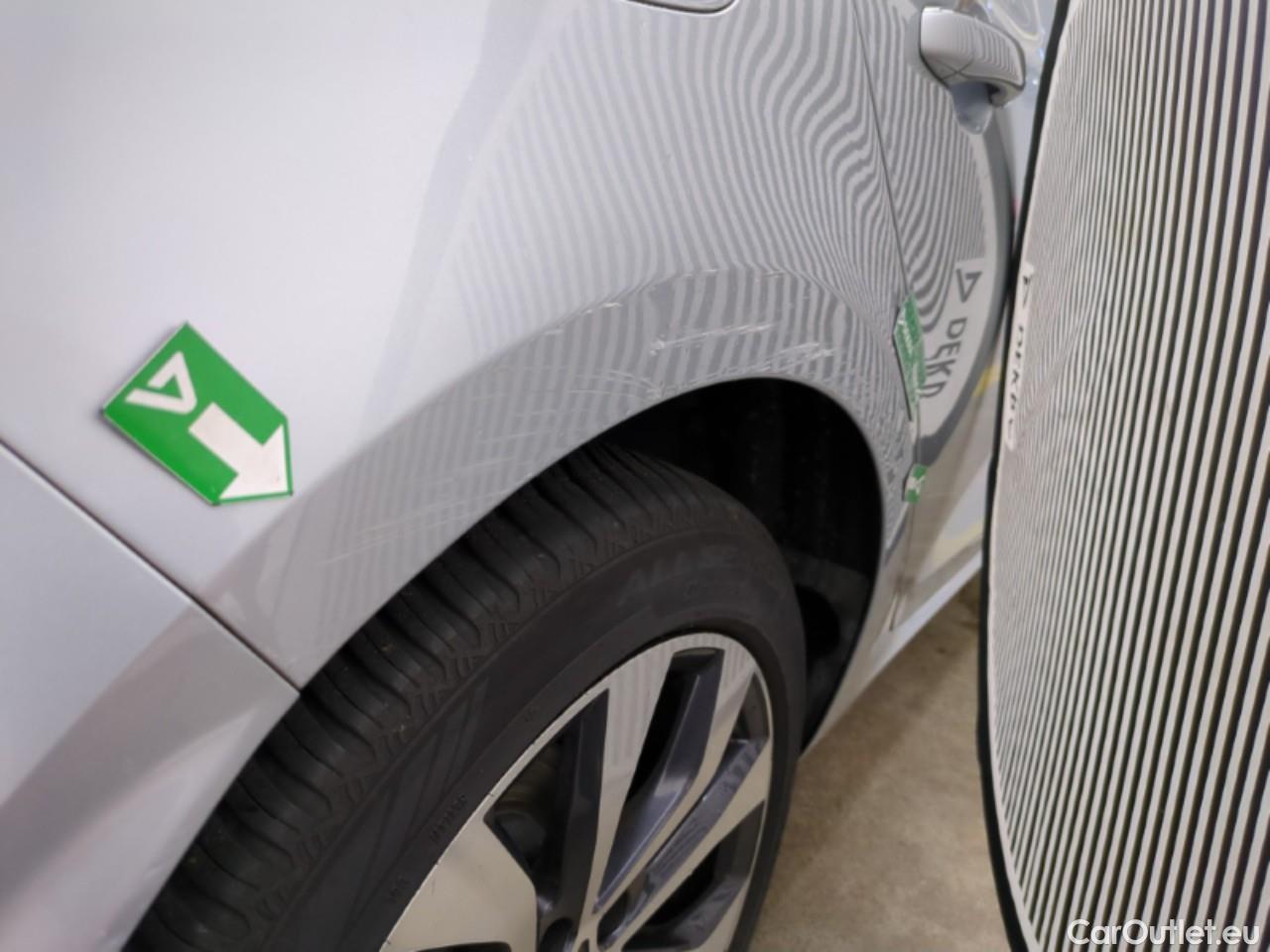  Renault  Megane  IV Berline 5 ptes. Techno 1.5 dCi 115CV BVA7 E6d #33