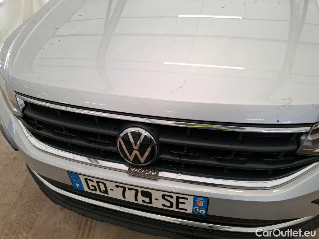  Volkswagen  Tiguan VOLKSWAGEN  / 2020 / 5P / SUV 2.0 TDI 150 DSG7 Life Business #10