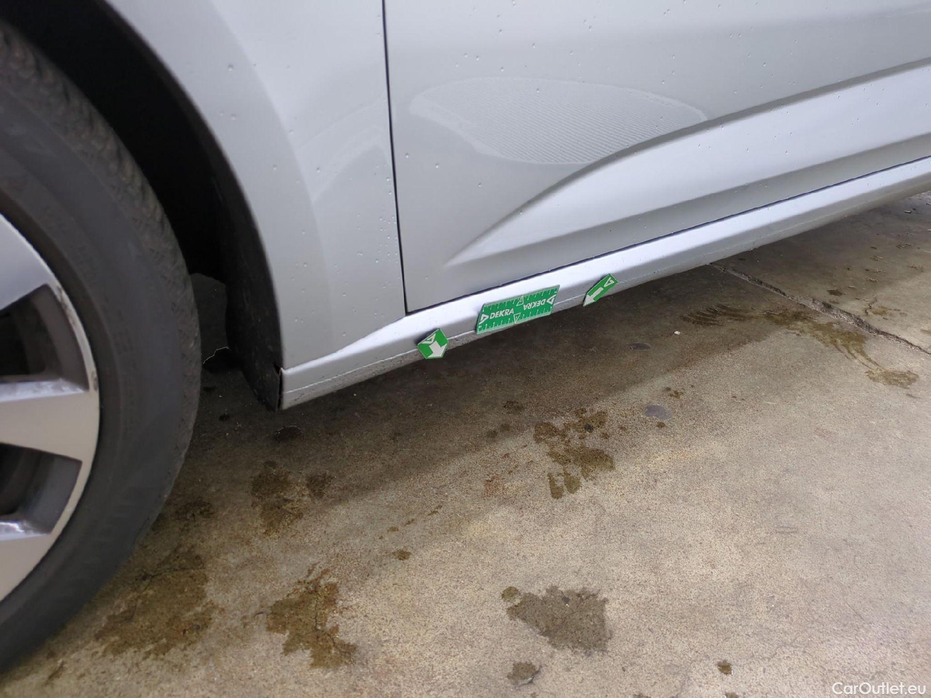  Renault  Megane  IV Berline 5 ptes. Techno 1.5 dCi 115CV BVA7 E6d #44