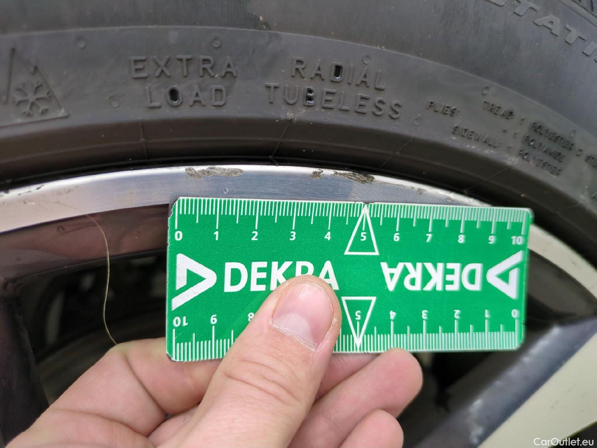  Renault  Megane  IV Berline 5 ptes. Techno 1.5 dCi 115CV BVA7 E6d #28