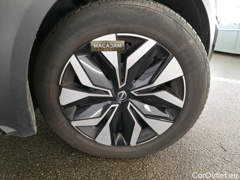  Nissan  Juke NISSAN  / 2019 / 5P / Crossover DIG-T 114 BVM6 Acenta #37