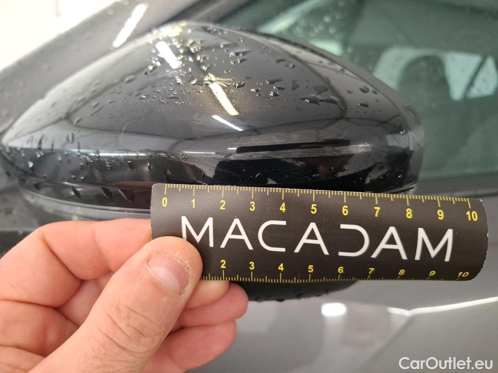  Peugeot  2008 PEUGEOT  2019 5P Crossover BLUEHDI 130 EAT8 ALLURE PACK #17