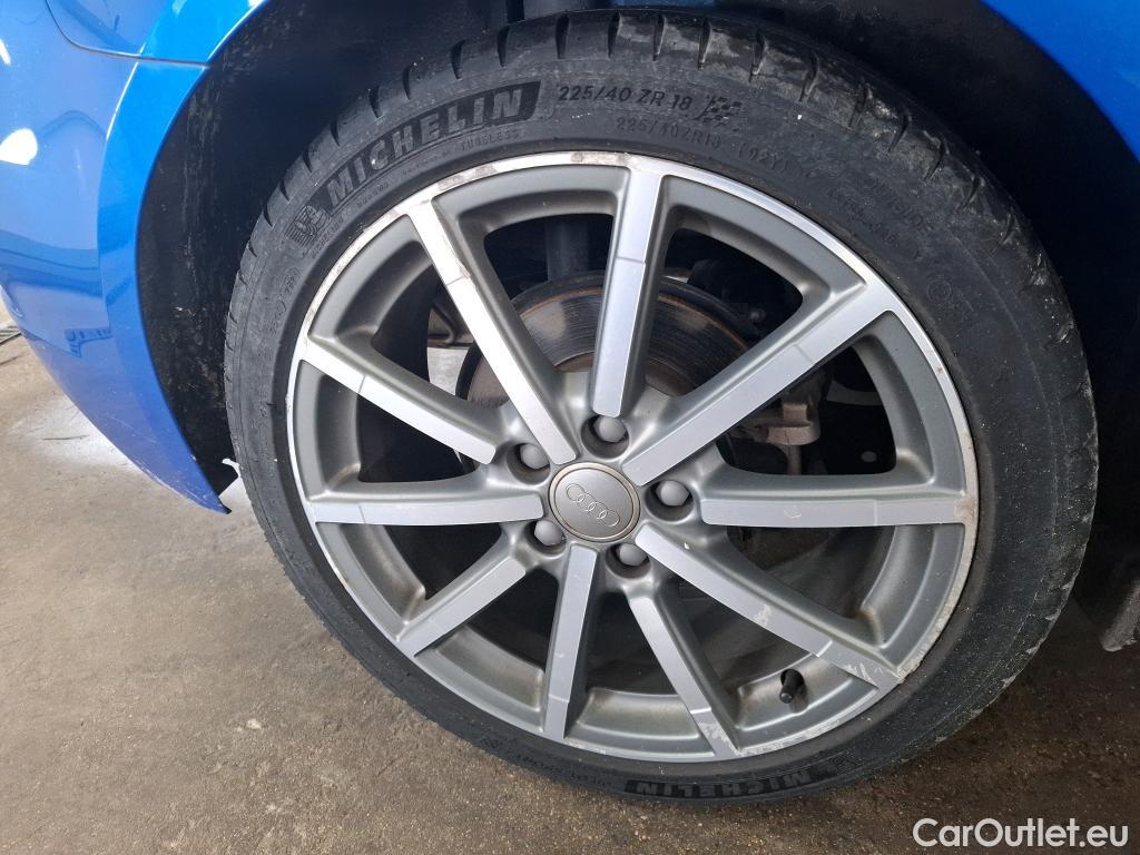  Audi  A3  Sportback Design luxe 2.0 TDI 150CV BVM6 E6 #33