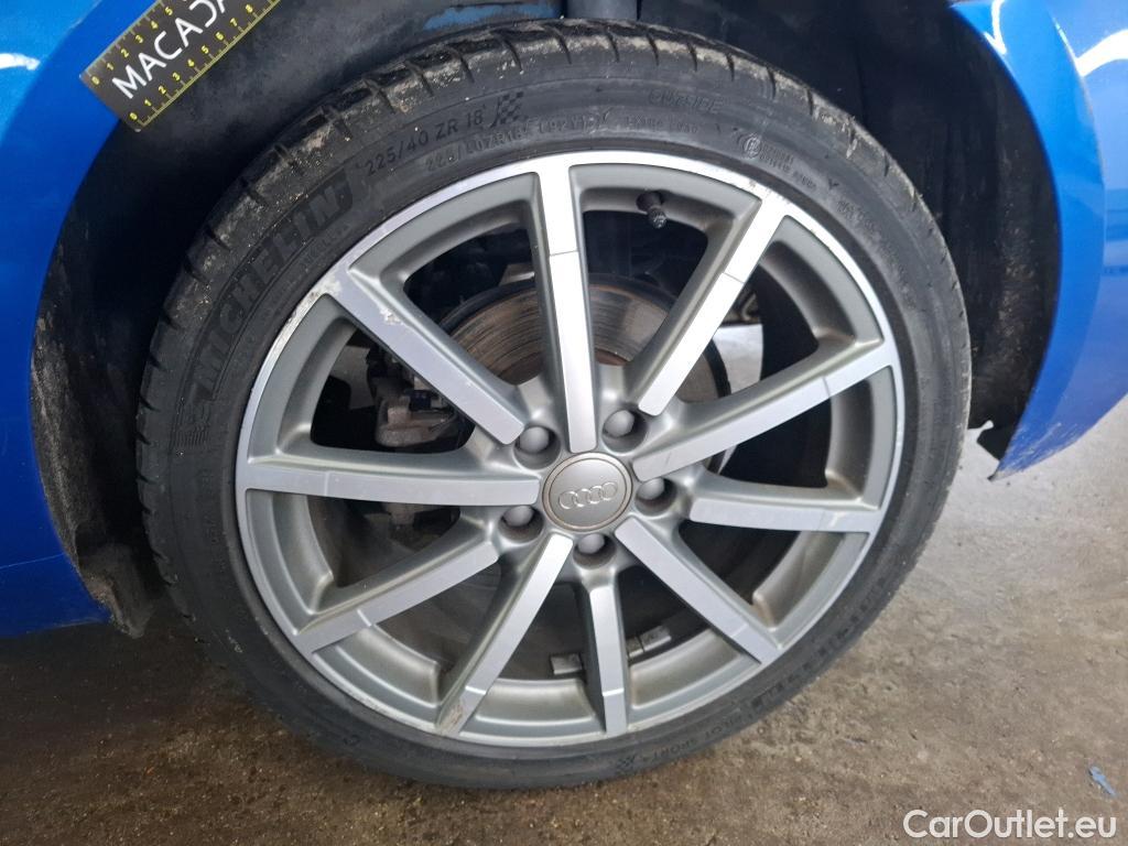  Audi  A3  Sportback Design luxe 2.0 TDI 150CV BVM6 E6 #28