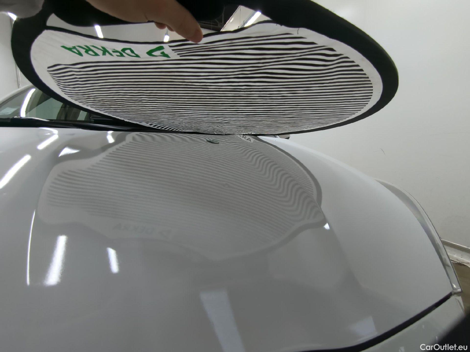  Toyota  Yaris TOYOTA  Hybride / 2019 / 5P / Berline Hybride 116h Dynamic Business Beyond Zer #14