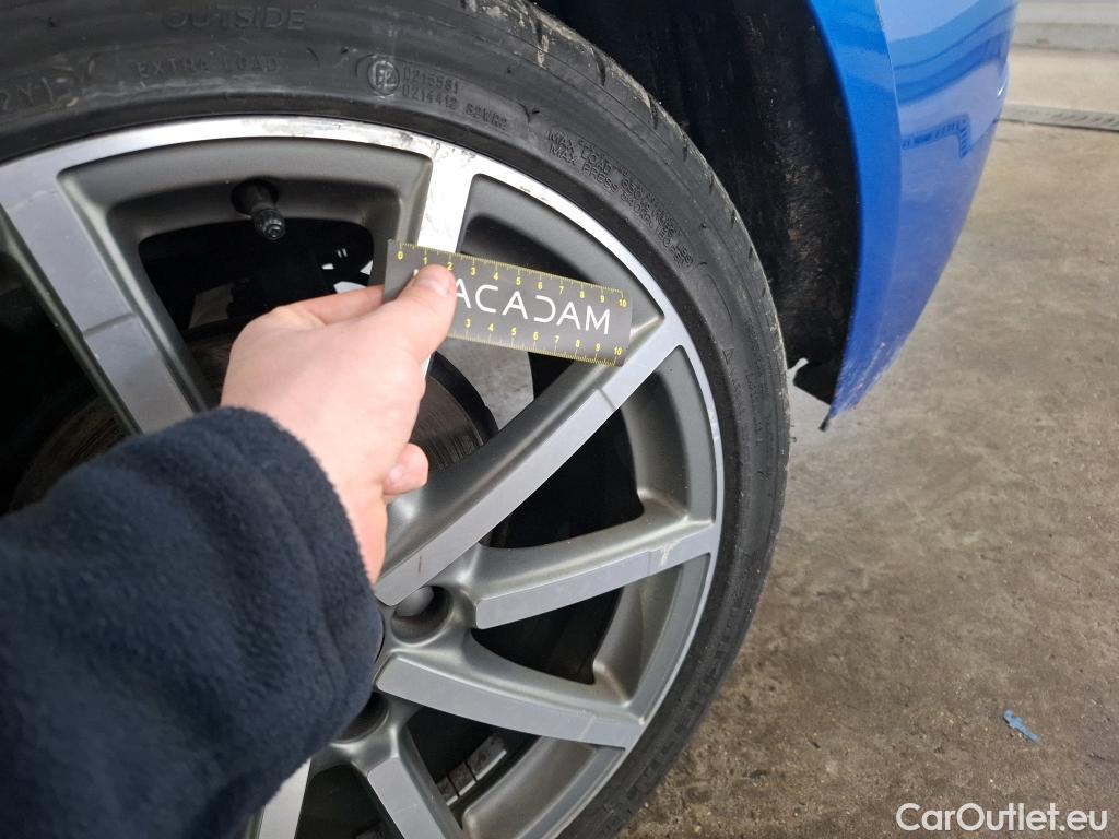  Audi  A3  Sportback Design luxe 2.0 TDI 150CV BVM6 E6 #31