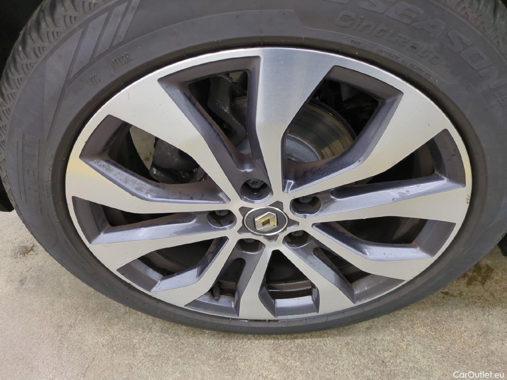  Renault  Megane  IV Berline 5 ptes. Techno 1.5 dCi 115CV BVA7 E6d #31