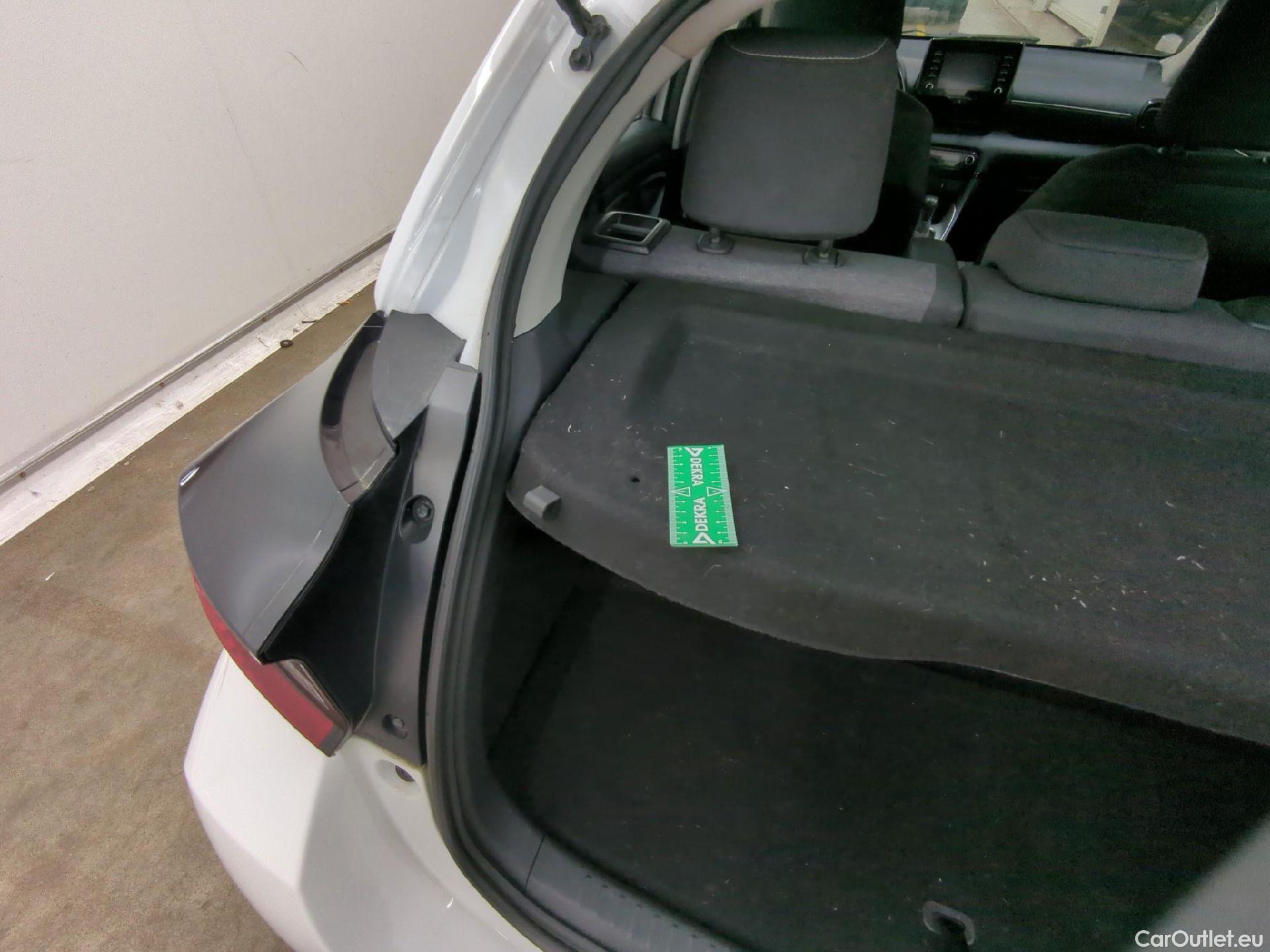  Toyota  Yaris TOYOTA  Hybride / 2019 / 5P / Berline Hybride 116h Dynamic Business Beyond Zer #3